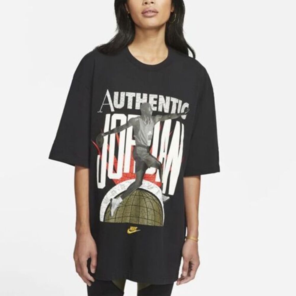 Air Jordan x Aleali May  | M | womens oversized Crossover Short Sleeve Black Tee
